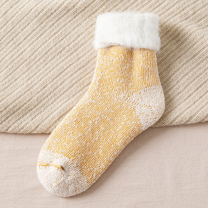 Cotton Crew socks in yellow