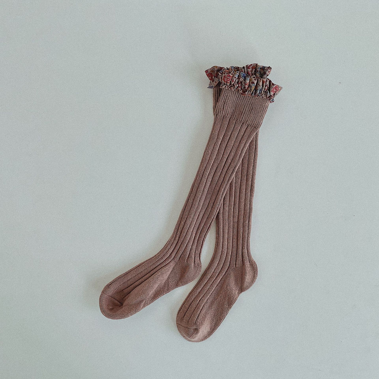 Girl's Kiddo Socks in Brown