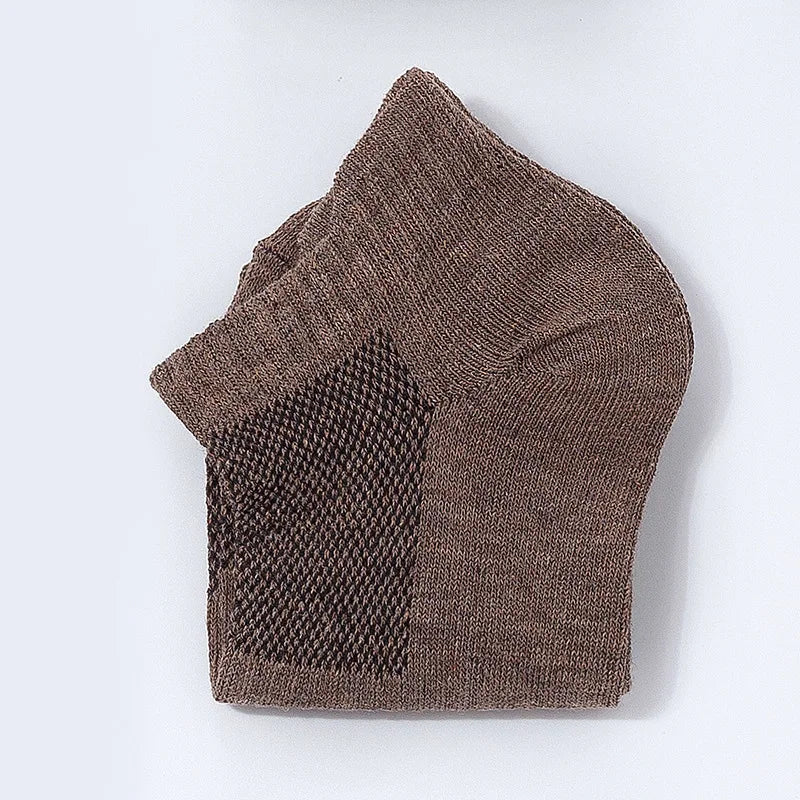 Cushioned Ankle Socks in brown