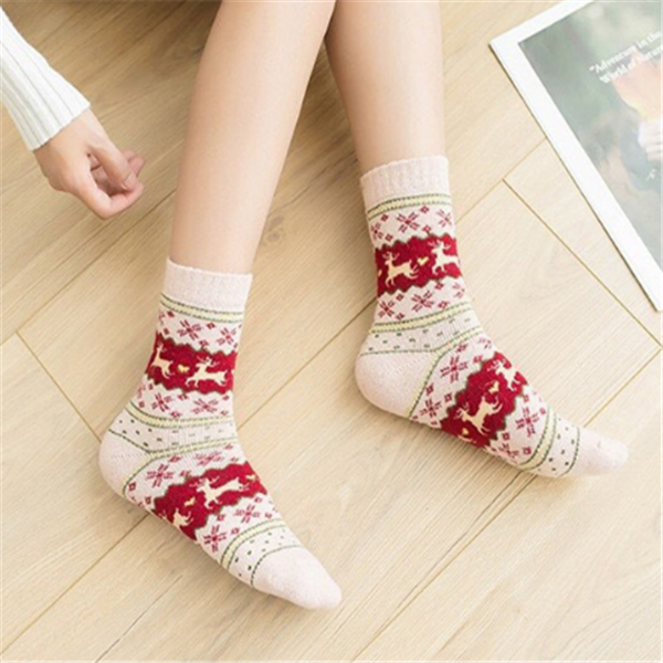 Woolen Socks in white