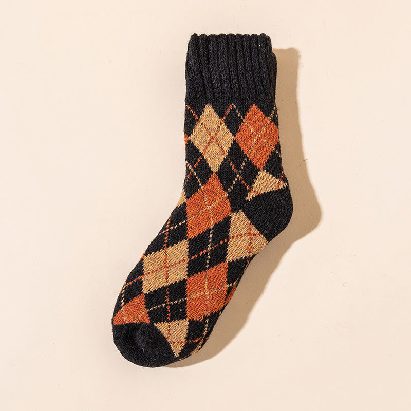 YuletideWarmth Socks Black Pront Picture