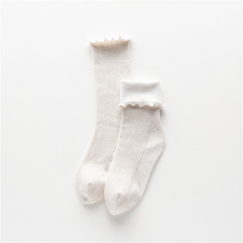 Chic Scalloped Edge Socks